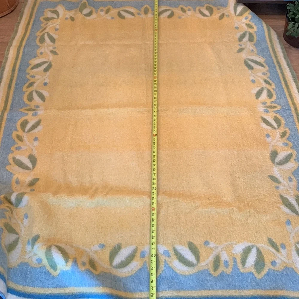 Vintage Art Deco Wool Blanket in perfect condition! - Picture 7 of 8